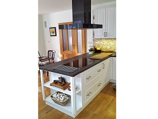 Kompletní kuchyně na míru 5